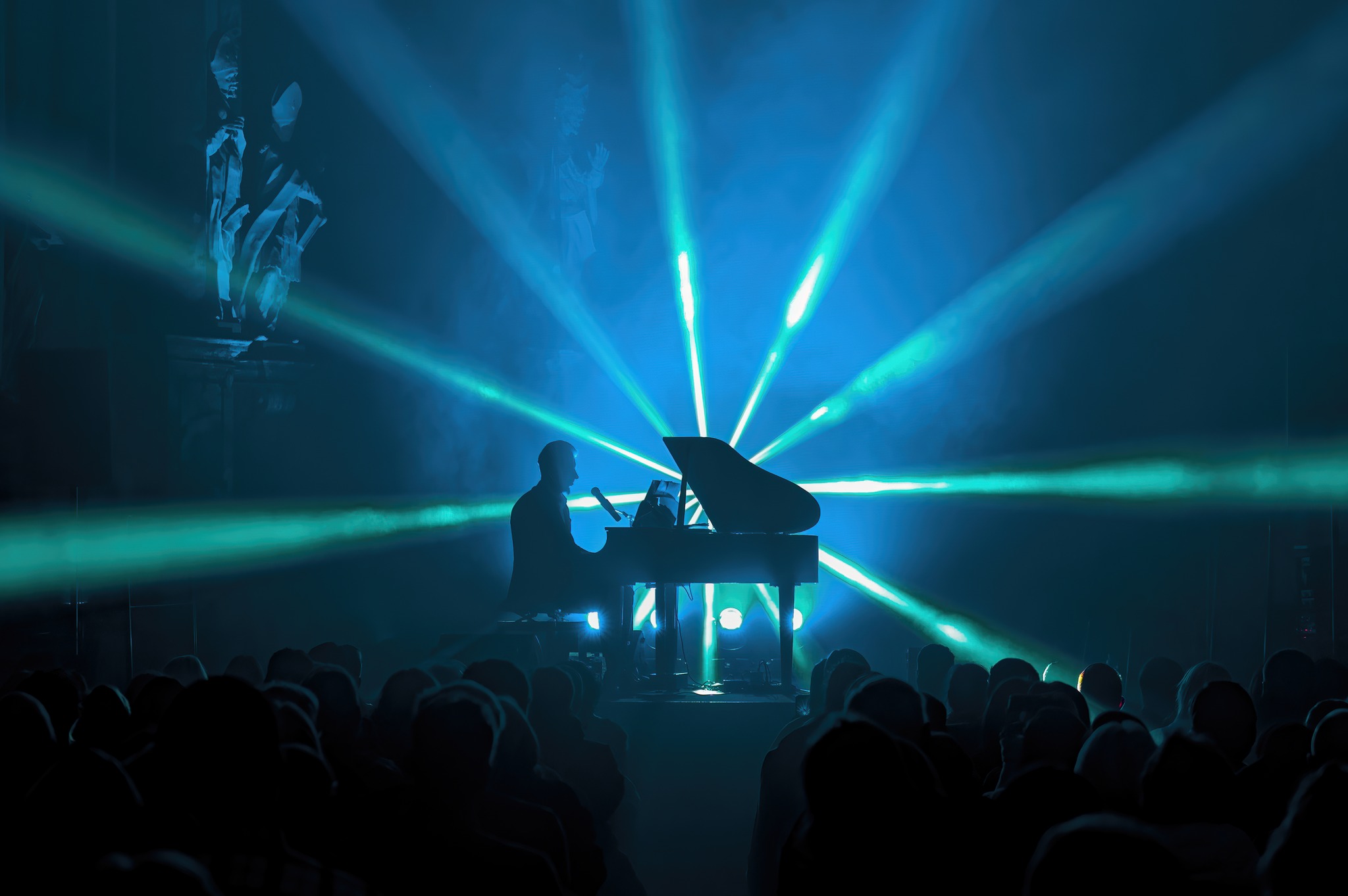 EK Lights projektas Vytautas Straižys | Legendinės kino filmų melodijos, nuotrauka 1